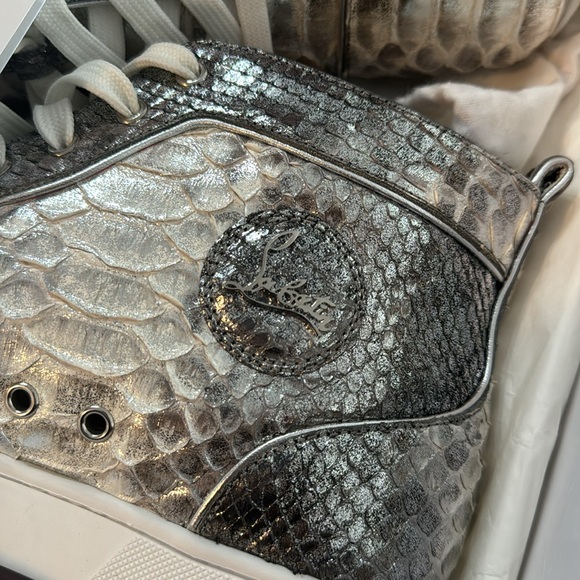 NEW NEVER WORN LOUBOUTIN SNEAKERS - Picture 12 of 12